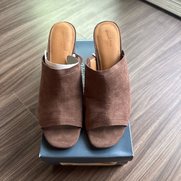 Universal Thread Brown Suede Block Heel Mules | Size 10 - Picture 2 of 3